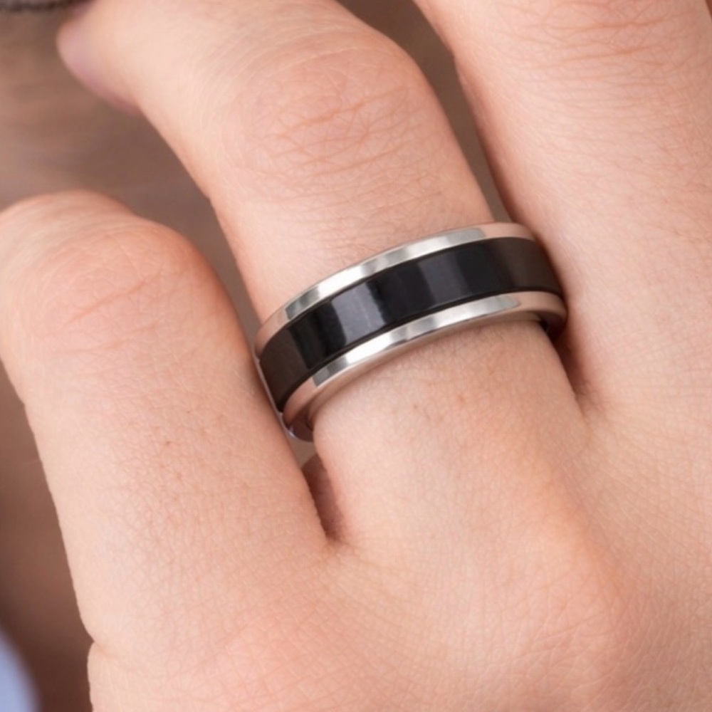 Size 8 Stainless steel plated fidget spinner ring